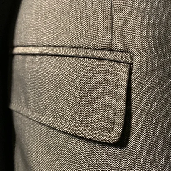 Esprit (38R) - Picture 5 of 16